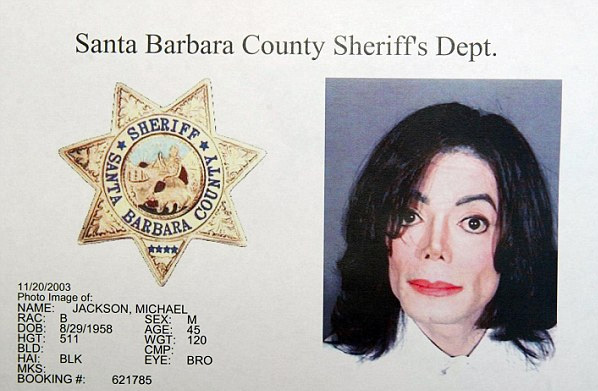 Góc khuất rợn người của Michael Jackson