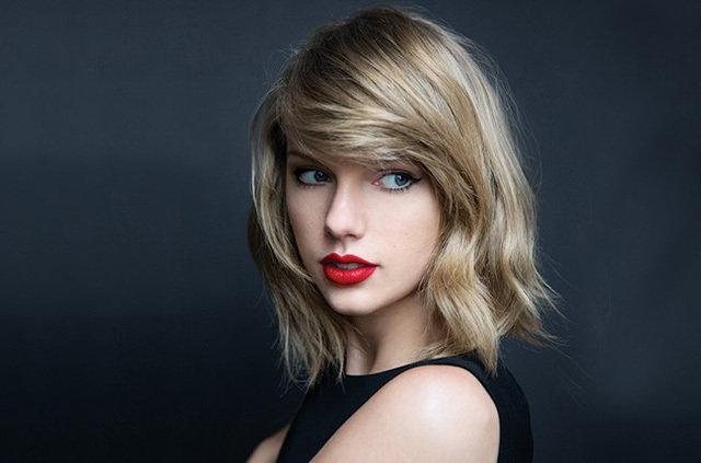 'Ông trùm' YouTube sắp 'đại chiến' Taylor Swift cùng 180 nghệ sĩ