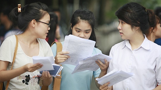 Hạ điểm chuẩn vào lớp 10 chuyên Hà Nội
