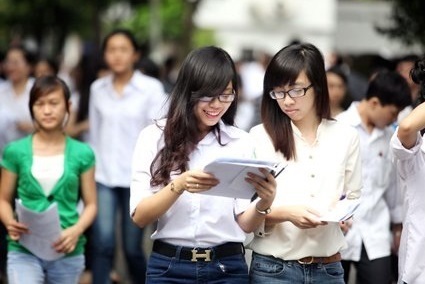 2 tỷ đồng du học có đổi được một người văn minh?