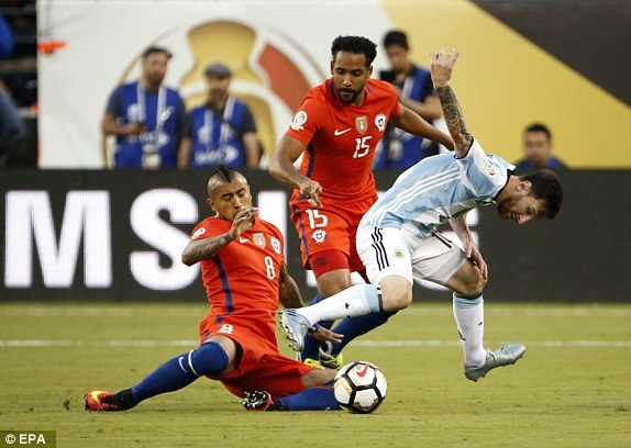 Video tổng hợp trận Argentina 0-0 Chile (pen 2-4)