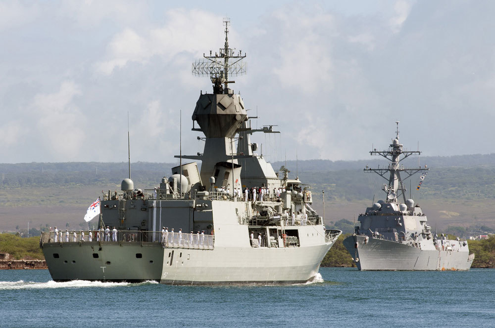 Ba tàu khu trục hiện đại nhất của Mỹ ở biển Đông