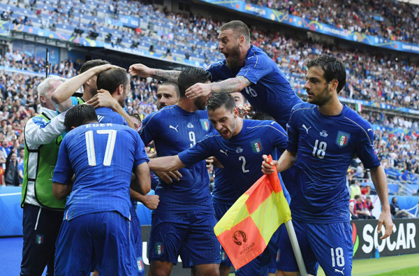 Tây Ban Nha vs Italia: Tây Ban Nha thành cựu vương