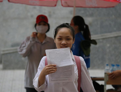 Đi coi thi ở vùng khó nhất nước