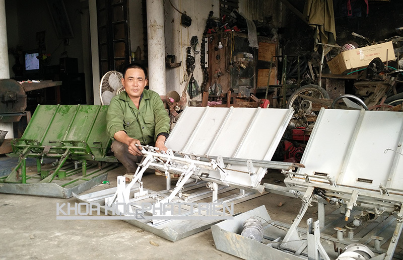 Lão nông học hết lớp 5 sáng chế máy tời, máy cấy