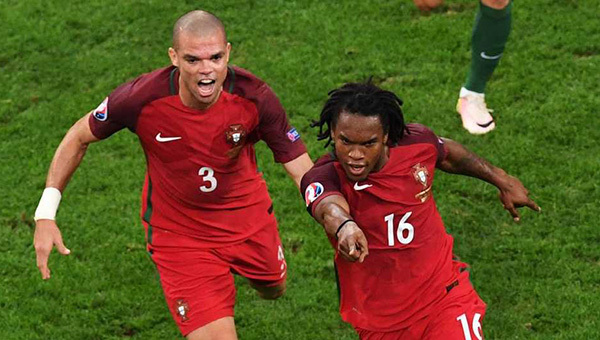Renato Sanches: Kẻ khiến MU và Mourinho tiếc đứt ruột