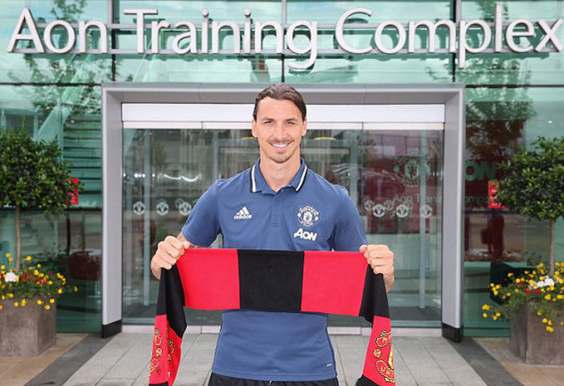 Ibrahimovic ra mắt hoành tráng ở MU