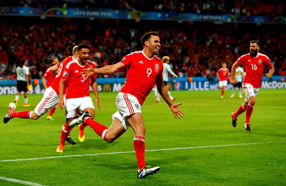 Video bàn thắng Bỉ 1-3 Xứ Wales