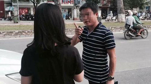 Quan gọi nhà báo là “mày”: Đâu là văn hóa công chức?