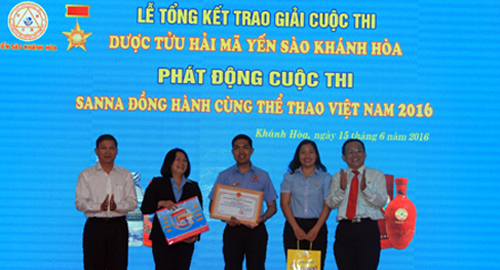 Yến sào Khánh Hòa trao giải ‘Dược tửu hải mã’