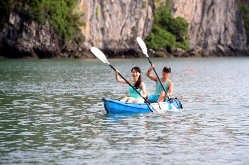 Ngọt ngào kỳ nghỉ 5 sao trên du thuyền Hạ Long