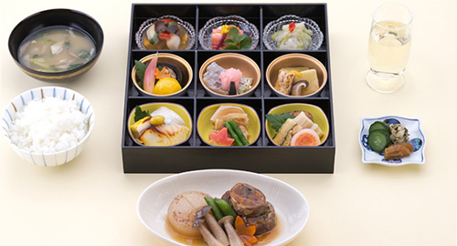 Khám phá ‘khách sạn bay 5 sao’ cùng Japan Airlines