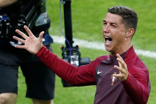 Ronaldo lớn tiếng: Bồ Đào Nha vô địch quá xứng đáng!