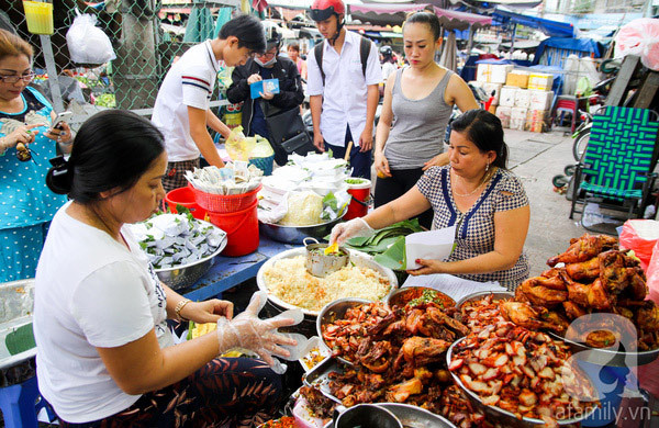 4 tiệm xôi mặn bình dân ở Sài Gòn khiến thực khách không quản xa xôi tìm đến ăn