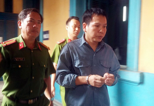 Hẹn kiều nữ, đại gia bị lột sạch tiền vàng