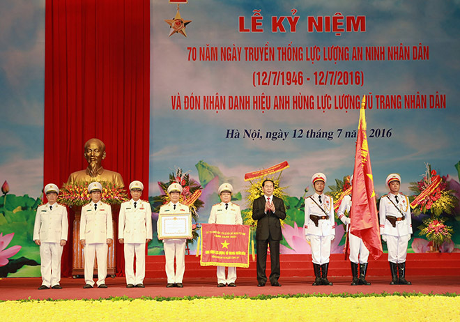 Lực lượng An ninh nhân dân nhận danh hiệu anh hùng