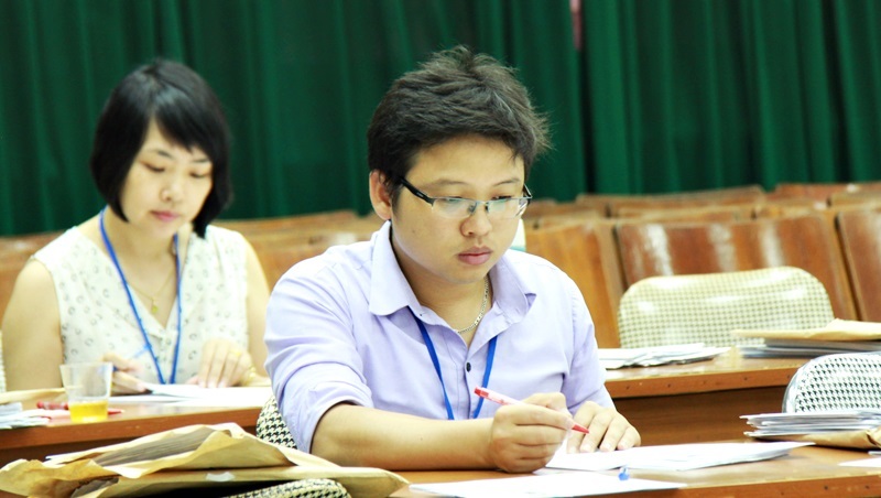 Đại học đầu tiên hoàn thành việc chấm thi