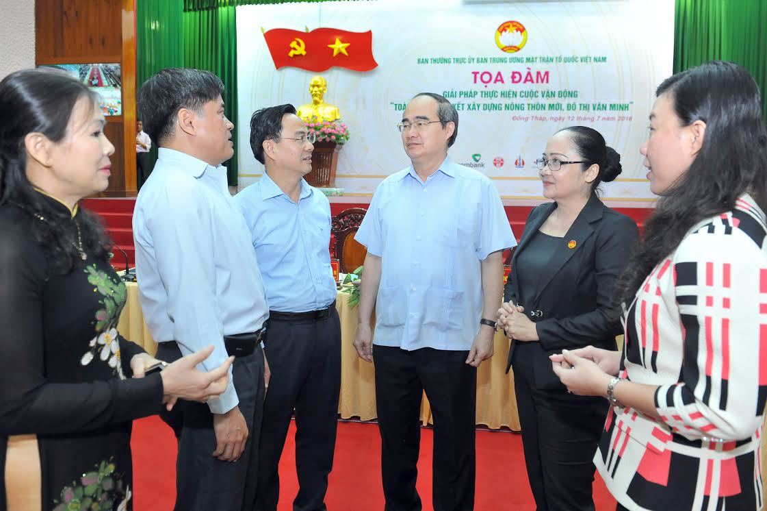 Một cuộc vận động hướng về nhân dân