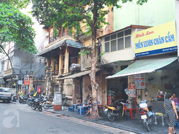 Chân Cầm, phố nhỏ nhưng cái gì cũng có ngay giữa Thủ đô