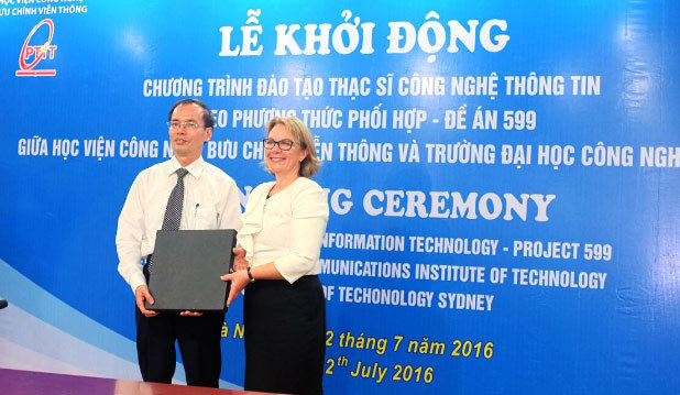 VN hợp tác Úc đào tạo Thạc sĩ CNTT