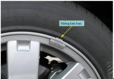 Cân bằng lốp - Giải pháp đơn giản để chữa ô tô rung