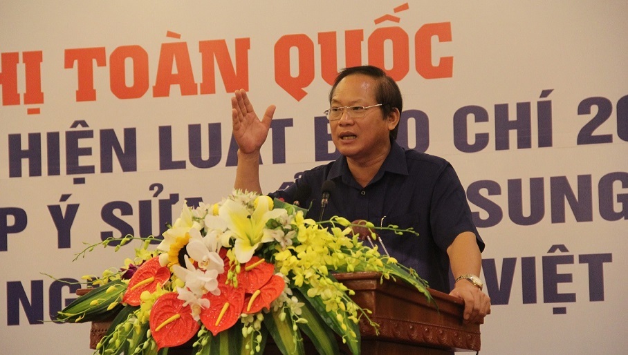 Báo chí hạn chế thông tin 'bỏng mắt, đắng lòng'