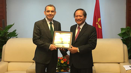 Việt Nam - Pháp tăng cường hợp tác TT&TT