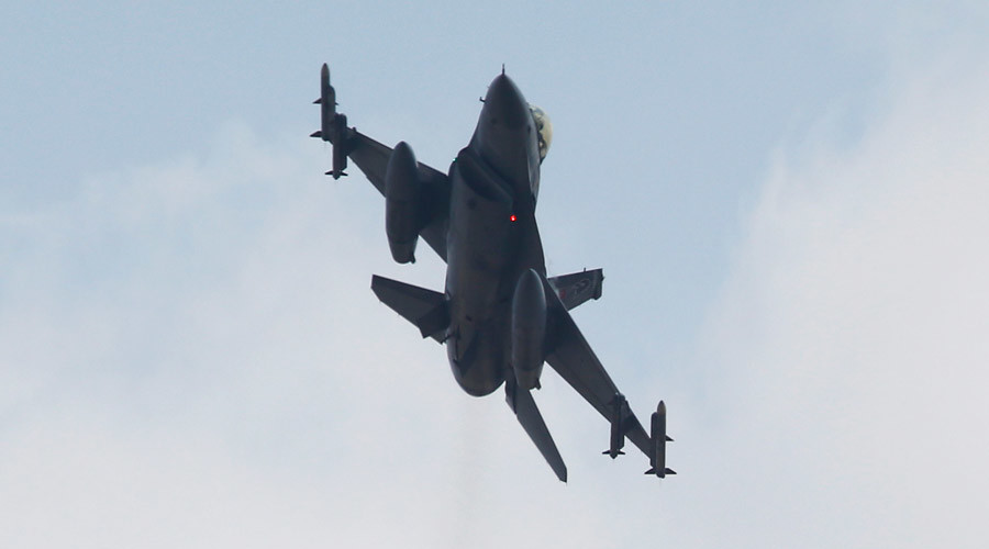 Máy bay Tổng thống Thổ từng bị chiến cơ đảo chính nhằm bắn