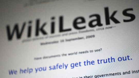 WikiLeaks bị tấn công sau tuyên bố tiết lộ tài liệu Thổ Nhĩ Kỳ