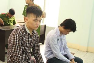 Cướp bánh mỳ chống đói, 2 thanh niên Sài Gòn nhận án tù