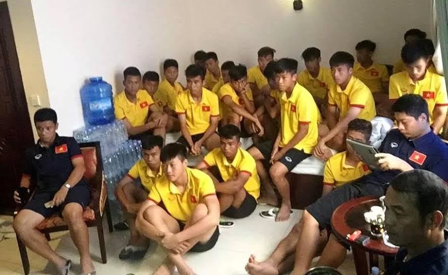 U16 Việt Nam bị chơi khó trước trận bán kết