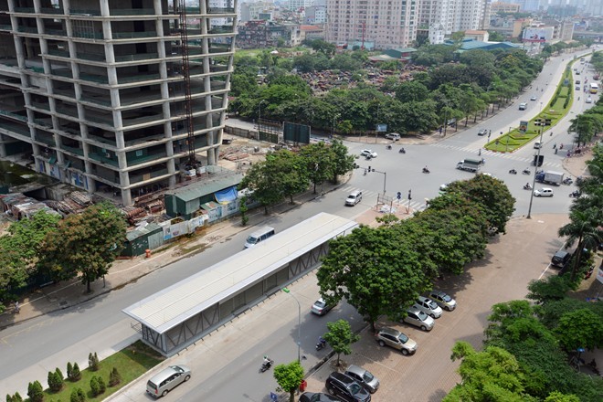 Nguyên thủ Nhật, Singapore còn đi xe công cộng