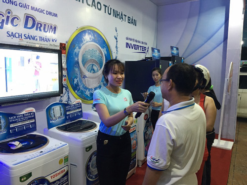 Giặt quần áo miễn phí ở Nguyễn Kim