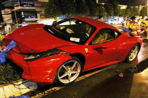 Dân chơi Việt 'đốt' hơn 2 tỷ sửa Ferrari 458
