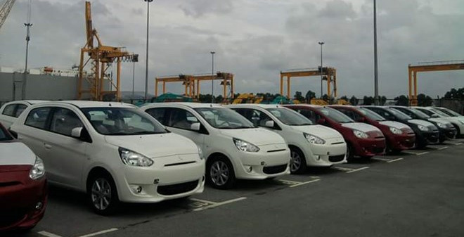 Ô tô nhập khẩu bỏ chạy khỏi cảng Cái Lân