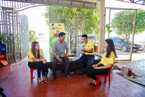 Đạm Cà Mau tận tay mời nông dân dự hội tri ân