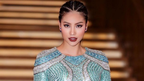 Phạm Hương ‘bực khủng khiếp’ vì ban biên tập The Face