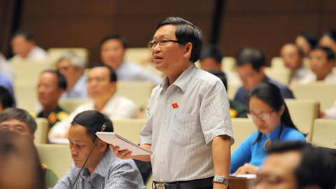 Lãng phí ngàn tỷ trong khi dân nhọc nhằn mưu sinh