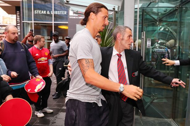 Ibrahimovic tạo nên “cơn sốt” chưa từng thấy ở M.U