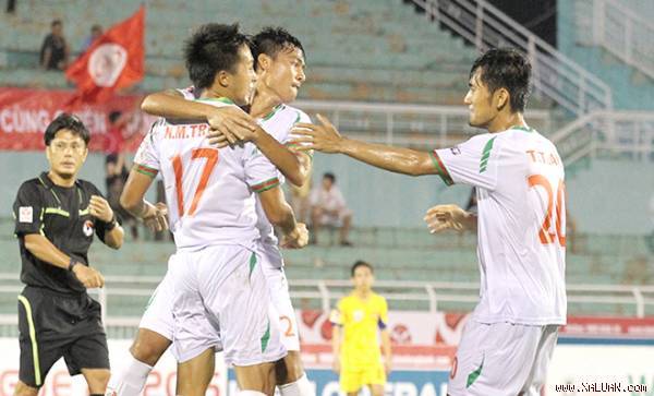 TP.HCM thăng hạng V.League sớm trước 3 vòng đấu