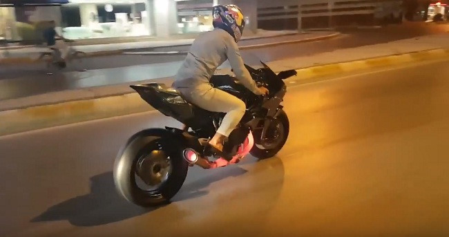 Ninja H2 Có Được Chạy Ngoài Đường Không? Tìm Hiểu Chi Tiết Về Quy Định Lưu Thông