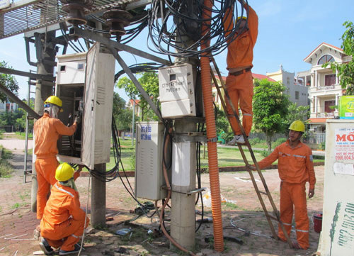 Nhiều thách thức cho EVN giảm tổn thất điện năng