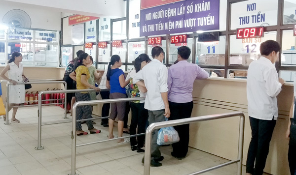 Lùi thời điểm tăng viện phí