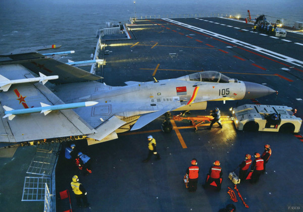 TQ lần đầu 'khoe' tàu sân bay khủng