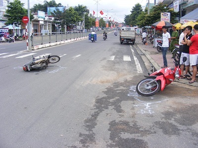 Đã đi sai nhưng vẫn cố đòi bồi thường