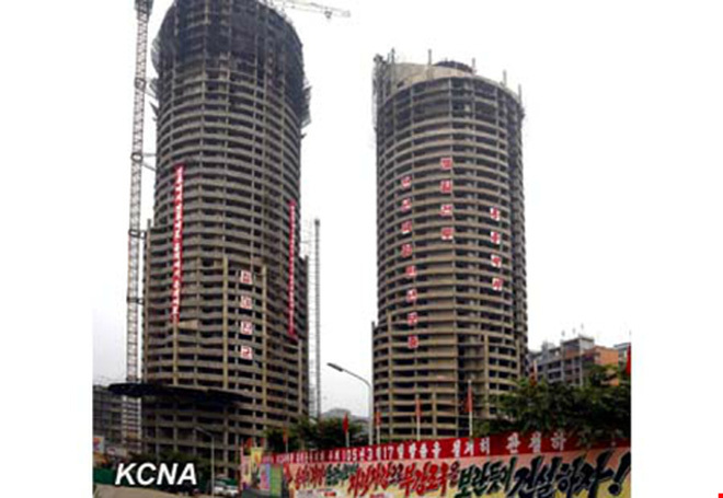 Triều Tiên xây tòa nhà 70 tầng chỉ trong 74 ngày