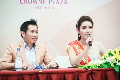 Chuyến bay bị chậm do Huyền My selfie là không chính xác?