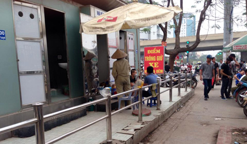 Hà Nội đổi quảng cáo lấy hàng loạt nhà vệ sinh công cộng