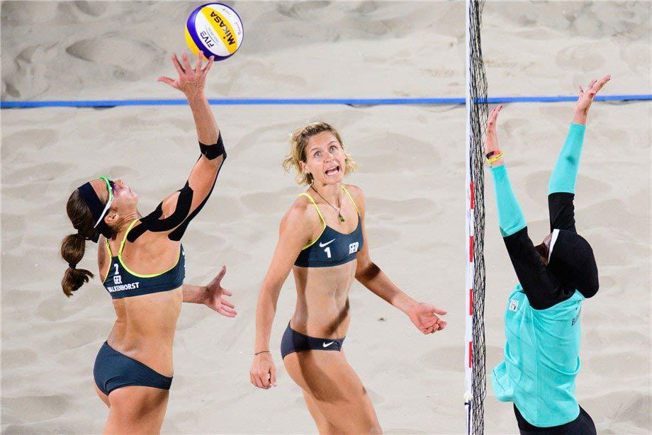 Trùm kín mít đấu bóng chuyền bãi biển tại Olympic