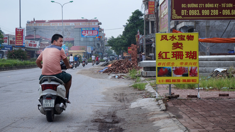 Xã có 'phố Tàu' kêu khó quản lý người Trung Quốc